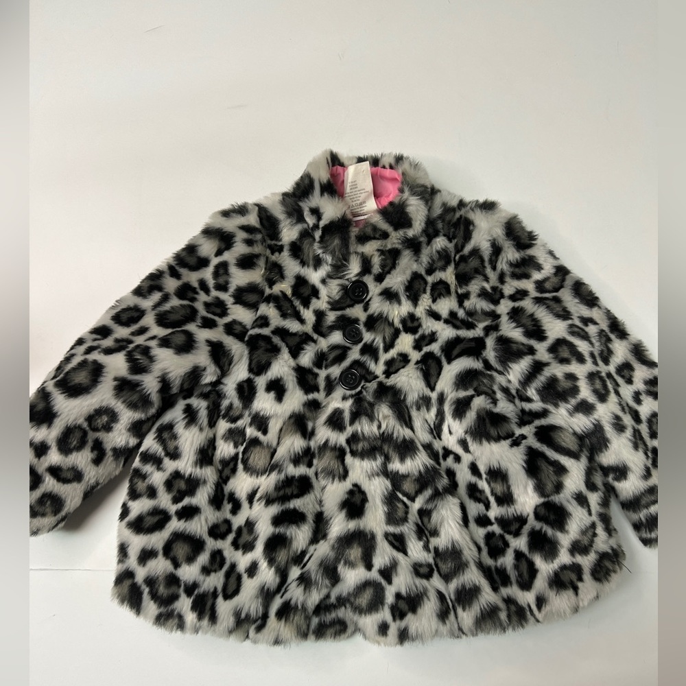 Crazy 8 Vintage girls faux fur jacket/jacket. 12-24 months.